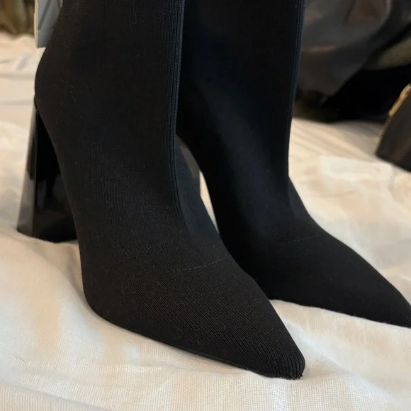 Zara Women's Black Heeled Boots- BRAND NEW - Picture 3 of 6